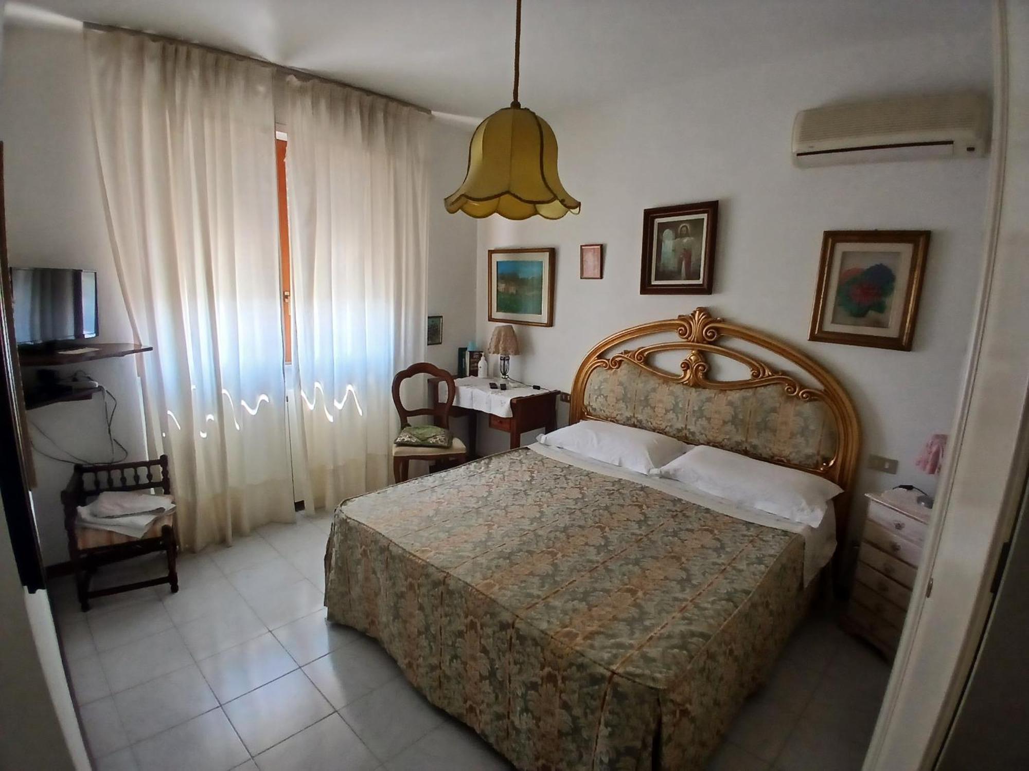 Il Melograno B&B With Private Bathrooms Aulla Luaran gambar